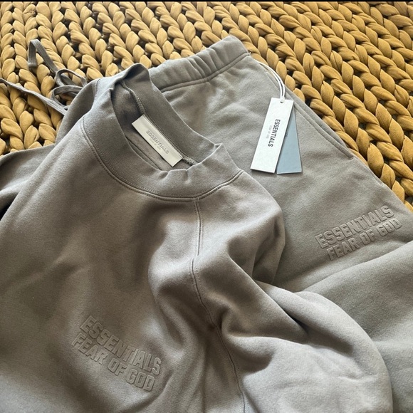Fear of God Essentials Set - Picture 5 of 7